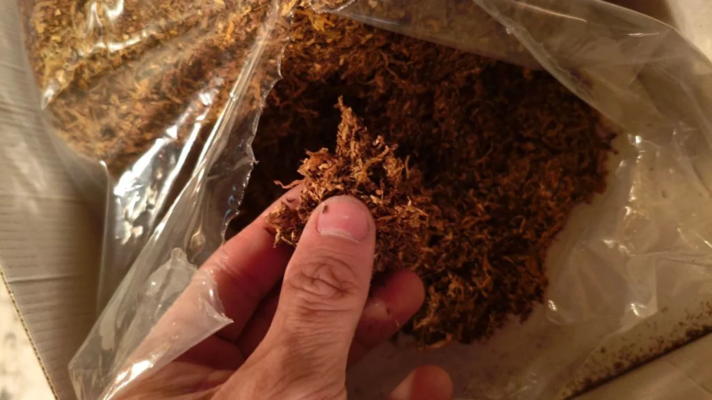 13 02 Una Guia Rapida para Liar un Tabaco Artesanal sin romperlo en el Intento